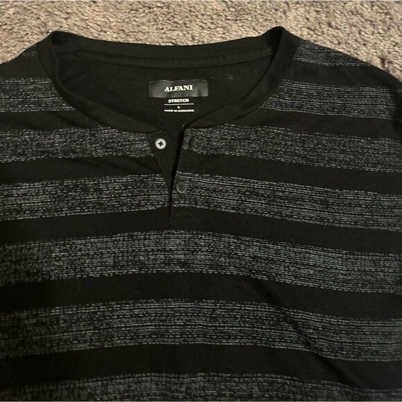 Men’s black striped top - Picture 2 of 3
